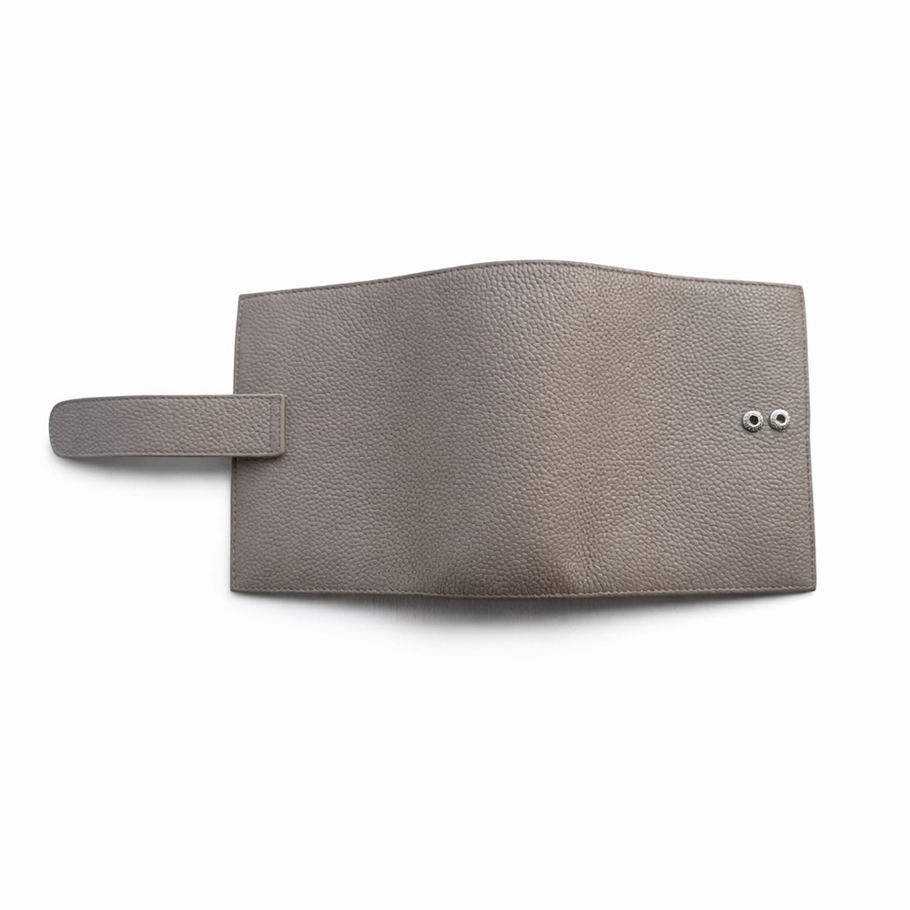 Elegant Moterm Pebble Gray Leather Wallet/Planner A7 - Picture 5 of 5